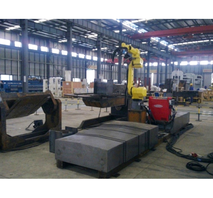 鏟板中間箱體和耳板箱焊